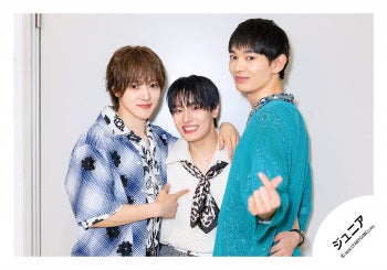 【No.JR26-1385】「Three」周邊商品花絮照