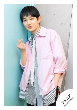 【No.JR26-1399】「Three」周邊商品花絮照