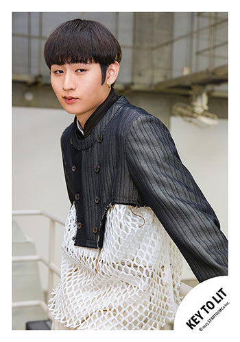 【No.KEY25-098】「KEY TO LIT Arena Tour 2025 WAKE UP THE FOOL」周邊商品花絮照