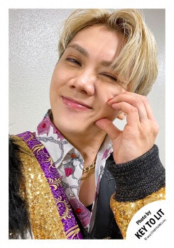 【No.KEY25-182】KEY TO LIT 原創自拍照