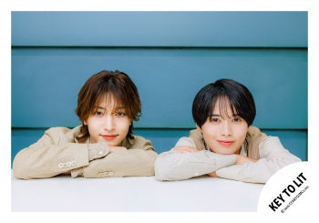 【No.KEY26-096】「KEY TO LIT Arena Tour 2026 NEO CLASSICS」周邊商品花絮照