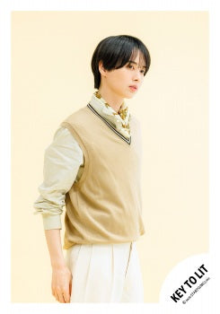 【No.KEY26-110】「KEY TO LIT Arena Tour 2026 NEO CLASSICS」周邊商品花絮照