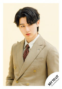 【No.KEY26-130】「KEY TO LIT Arena Tour 2026 NEO CLASSICS」周邊商品花絮照