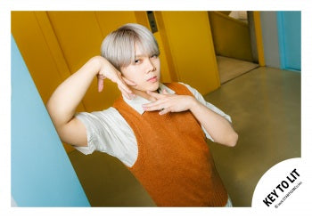 【No.KEY26-142】「KEY TO LIT Arena Tour 2026 NEO CLASSICS」周邊商品花絮照