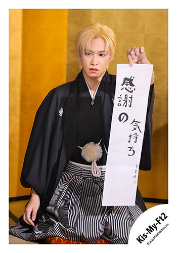 【No.KMF25-022】單曲「Curtain call」MV&封面照＆特典影片花絮照