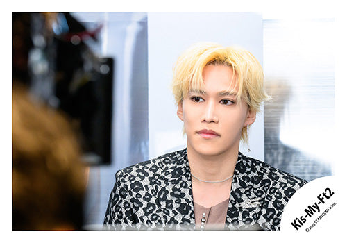 【No.KMF25-023】單曲「Curtain call」MV&封面照＆特典影片花絮照