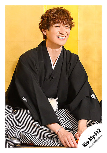 【No.KMF25-048】單曲「Curtain call」MV&封面照＆特典影片花絮照