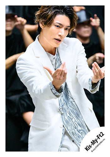 【No.KMF25-065】單曲「Curtain call」MV&封面照＆特典影片花絮照