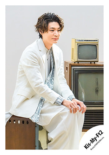 【No.KMF25-068】單曲「Curtain call」MV&封面照＆特典影片花絮照