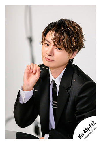 【No.KMF25-072】單曲「Curtain call」MV&封面照＆特典影片花絮照