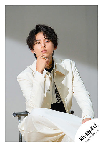 【No.KMF25-082】單曲「Curtain call」MV&封面照＆特典影片花絮照