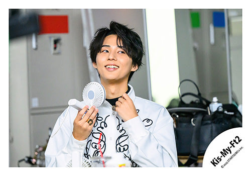 【No.KMF25-085】單曲「Curtain call」MV&封面照＆特典影片花絮照