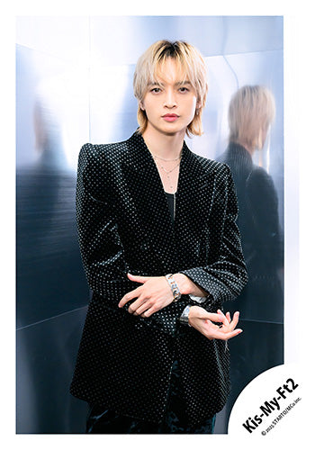 【No.KMF25-099】單曲「Curtain call」MV&封面照＆特典影片花絮照