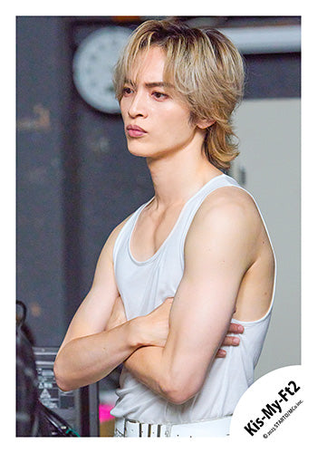 【No.KMF25-112】單曲「Curtain call」MV&封面照＆特典影片花絮照