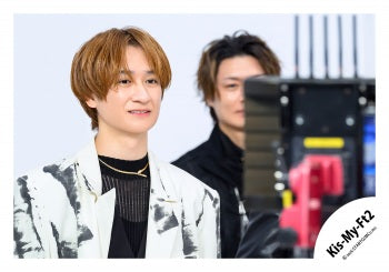 【No.KMF26-340】專輯「Kis SCENE」MV幕後花絮照