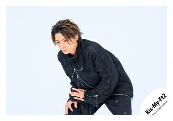 【No.KMF26-350】專輯「Kis SCENE」MV幕後花絮照