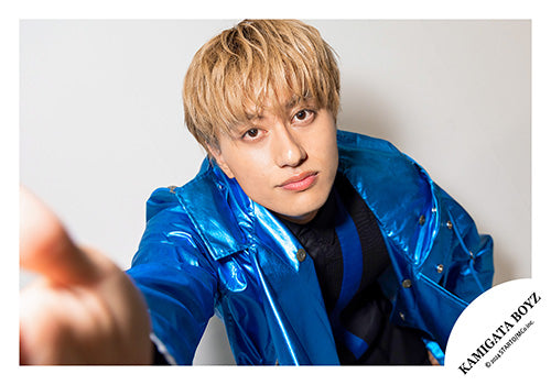 【No.MIX24-1045】KAMIGATA BOYZ 單曲「讓世界閃耀光芒吧」預告片花絮照