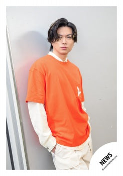 【No.NWS26-215】「NEWS LIVE TOUR 2026 /// KMK」周邊商品花絮照
