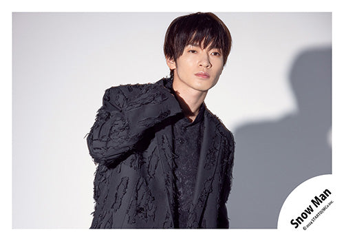 【No.SM24-1010】「Snow Man Dome Tour 2024 RAYS」周邊商品花絮照