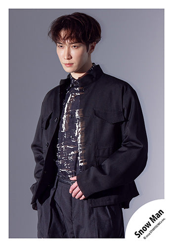 【No.SM24-1046】「Snow Man Dome Tour 2024 RAYS」周邊商品花絮照