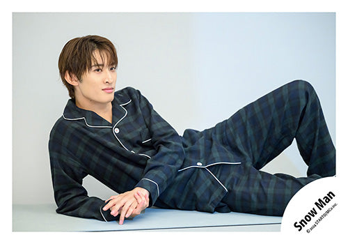 【No.SM24-1065】「Snow Man Dome Tour 2024 RAYS」周邊商品花絮照