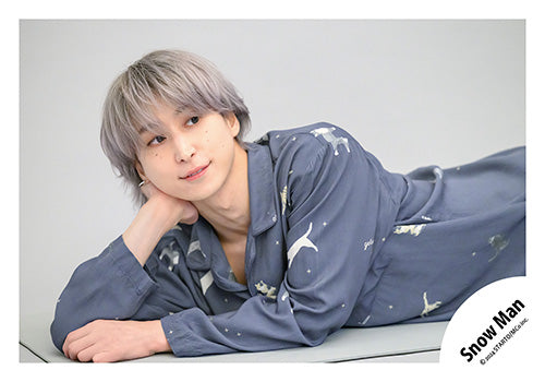 【No.SM24-1136】「Snow Man Dome Tour 2024 RAYS」周邊商品花絮照