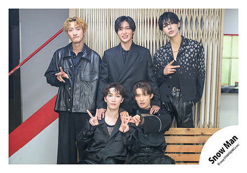 【No.SM24-977】「Snow Man Dome Tour 2024 RAYS」周邊商品花絮照