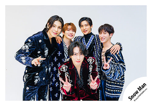 【No.SM25-405】「Snow Man 1st Stadium Live Snow World」周邊商品花絮照