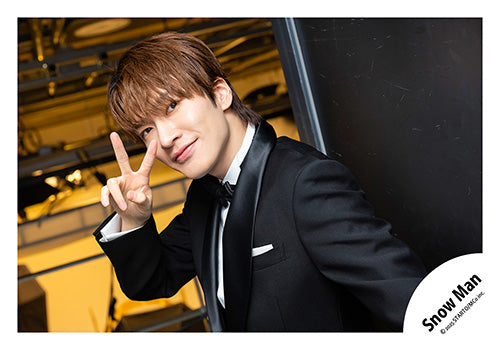 【No.SM25-420】「Snow Man 1st Stadium Live Snow World」周邊商品花絮照