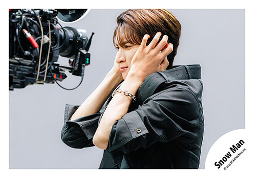 【No.SM25-609】單曲「SERIOUS」MV&封面花絮照