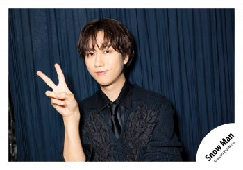 【No.SM26-1019】「Snow Man DOME TOUR 2026-2027 ALL SUITE」周邊商品花絮照