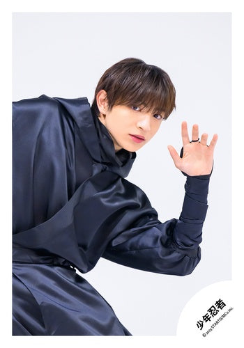 【No.SNN25-232】「少年忍者 LIVE 2025 This is 忍者」周邊商品花絮照