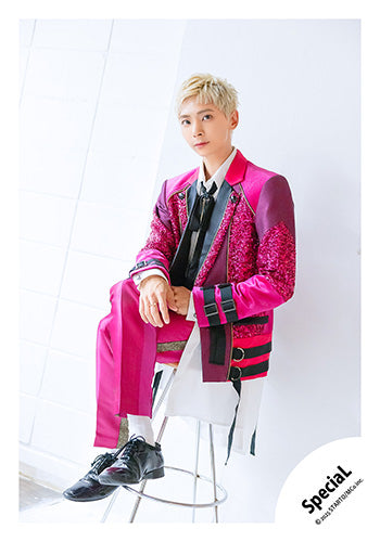 【No.SP25-075】「SpeciaL LIVE 2025 4ever SpeciaL」周邊商品花絮照