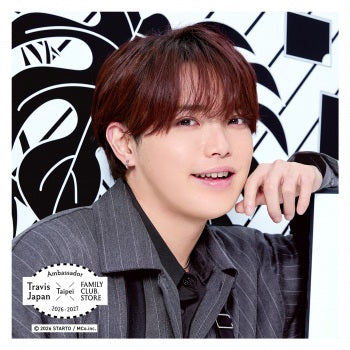 【No.SQ26-086】FAMILY CLUB.STORE Ambassador 2026-2027 Travis Japan 方形照片 Monochrome TAIPEI
