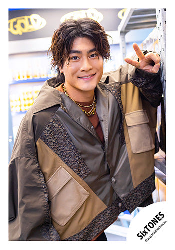 【No.ST25-130】專輯「GOLD」MV&封面花絮照