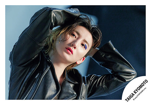 【No.ST25-449】「TAIGA KYOMOTO LIVE TOUR 2025 BLUE OF LIBERTY」周邊商品花絮照