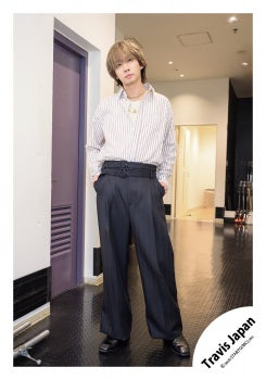 【No.TJ26-041】「Travis Japan Concert Tour 2026 ’s travelers」周邊商品花絮照