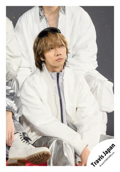 【No.TJ26-044】「Travis Japan Concert Tour 2026 ’s travelers」周邊商品花絮照