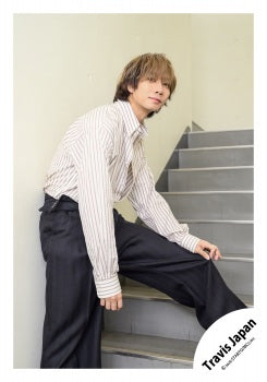 【No.TJ26-045】「Travis Japan Concert Tour 2026 ’s travelers」周邊商品花絮照