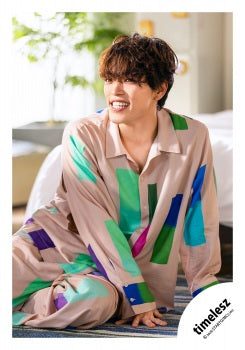 【No.TSZ26-217】專輯「MOMENTUM」MV & 封面花絮照