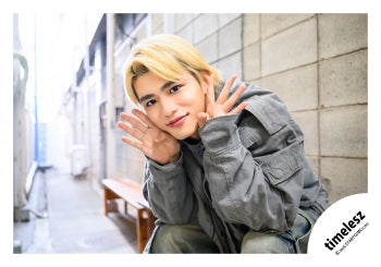 【No.TSZ26-302】專輯「MOMENTUM」MV & 封面花絮照