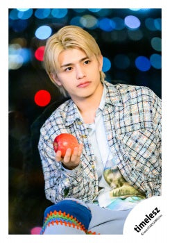 【No.TSZ26-322】專輯「MOMENTUM」MV & 封面花絮照