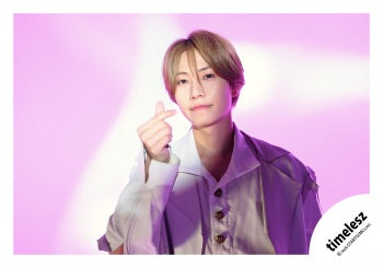 【No.TSZ26-392】「We're timelesz LIVE TOUR 2026 episode 2 MOMENTUM」周邊商品花絮照