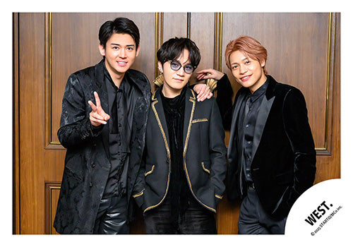 【No.WES25-022】專輯「A.H.O. -Audio Hang Out-」MV&封面花絮照