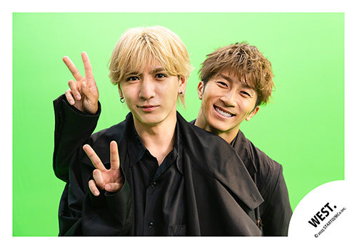 【No.WES25-028】專輯「A.H.O. -Audio Hang Out-」MV&封面花絮照