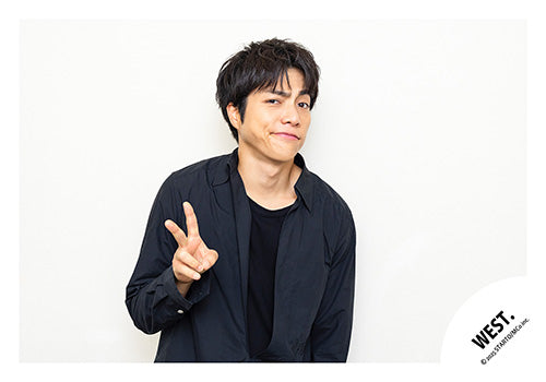 【No.WES25-045】專輯「A.H.O. -Audio Hang Out-」MV&封面花絮照