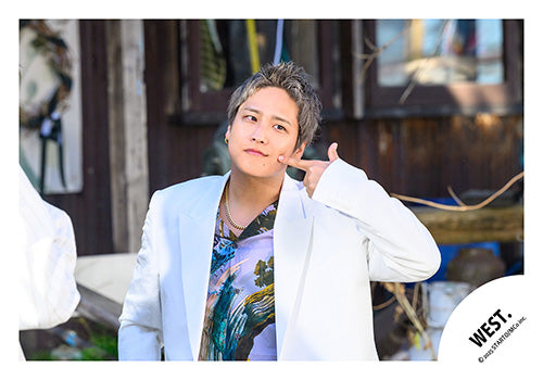 【No.WES25-069】專輯「A.H.O. -Audio Hang Out-」MV&封面花絮照