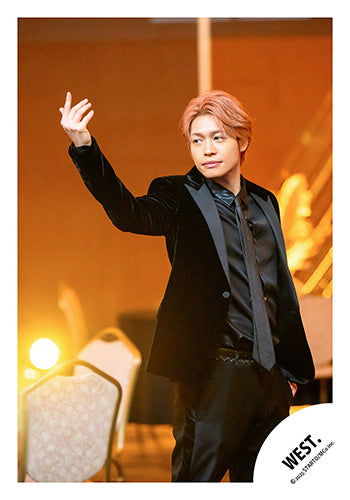 【No.WES25-084】專輯「A.H.O. -Audio Hang Out-」MV&封面花絮照