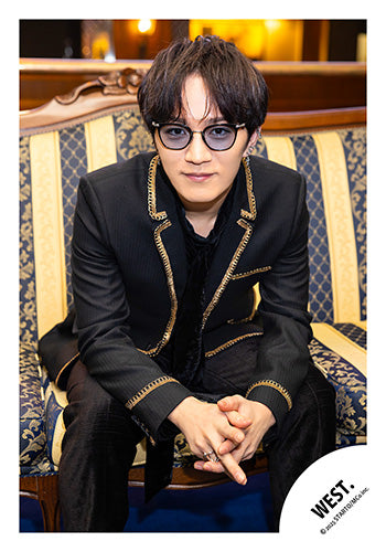 【No.WES25-118】專輯「A.H.O. -Audio Hang Out-」MV&封面花絮照