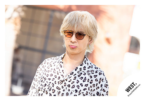 【No.WES25-137】專輯「A.H.O. -Audio Hang Out-」MV&封面花絮照